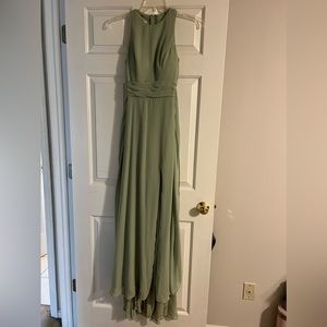 Beautiful sage green bridesmaid dress. It has POCKETS! And it is so comfortable.